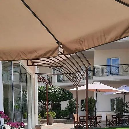 Filoxenia Beach 2* Λεπτοκαρυά