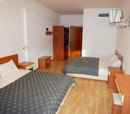 Filoxenia Hotel apartamentowy 2*