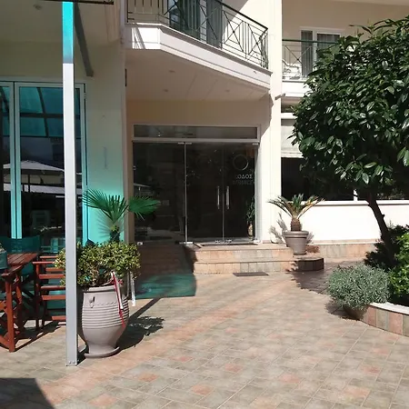Filoxenia Beach 2* Λεπτοκαρυά