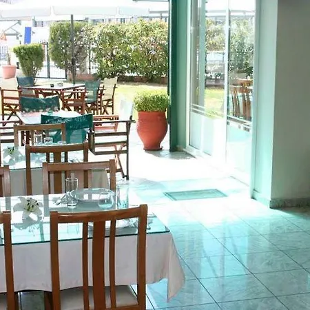 Hotel apartamentowy Filoxenia 2*