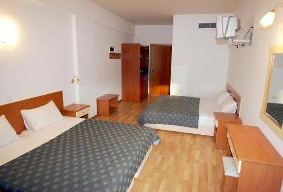 Filoxenia Lejlighedshotel 2*